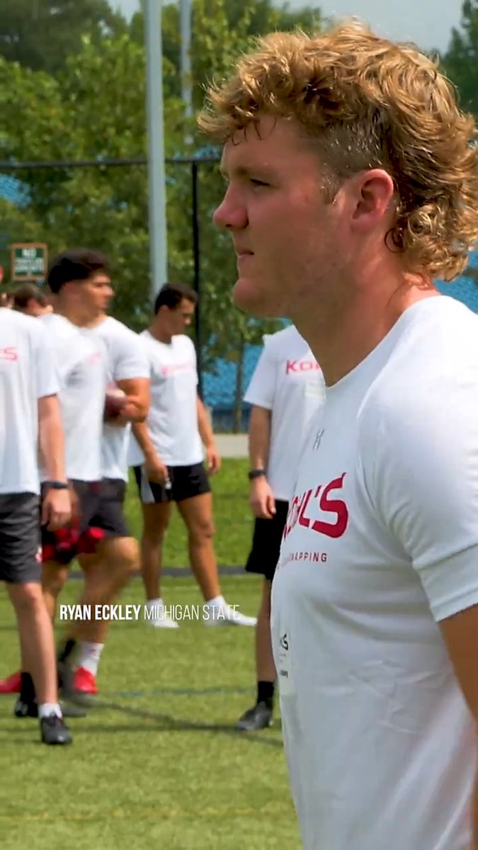 Michigan State punter Ryan Eckley (Ryan Eckley) stands with one of the higher punt averages in college football so far this season. #Spartans #KohlsElite // Michigan State Football