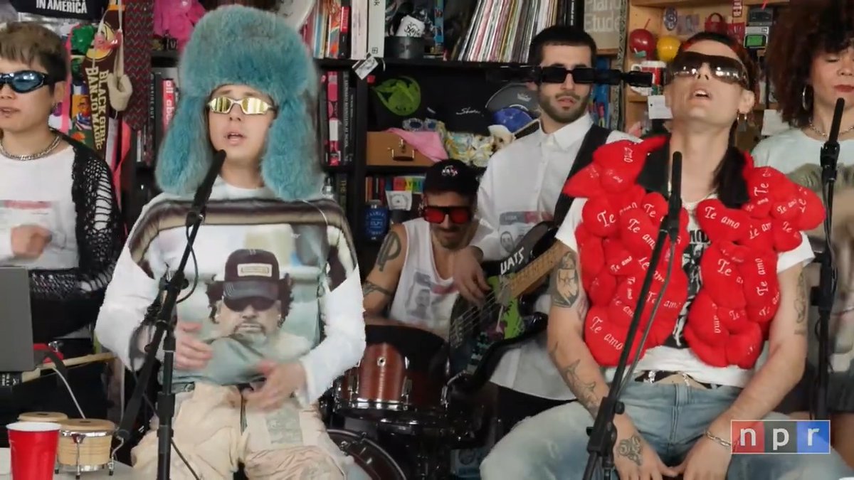 "Paco": Por el estreno del #TinyDeskConcert de Ca7riel y Paco Amoroso