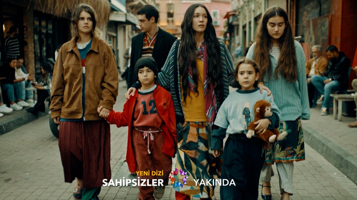 "Sizi benim yanımdan hiç kimsenin almasına izin vermem." Yeni dizi #Sahipsizler ilk bölüm tanıtımı yayında! Yakında Star'da! Sahipsizlertvdizi OGM Pictures
