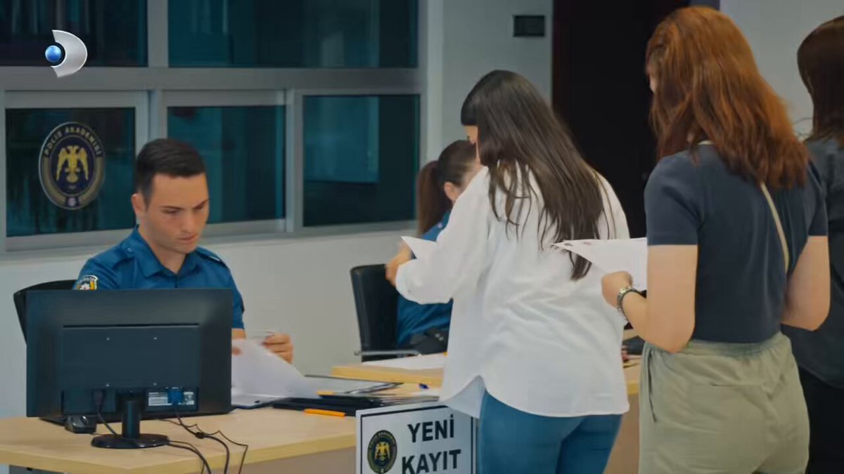 “Baba ben polis olacağım!” #ArkaSokaklar Kanal D D MEDIA