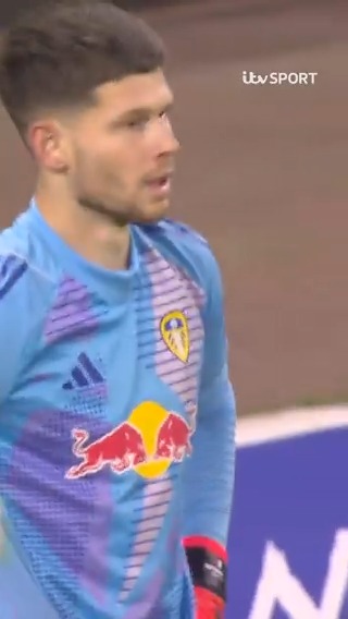 One of the worst goalkeeping errors you'll see this season from Illan Meslier 😖 Watch our EFL Highlights show on ITV4 tonight at 9pm ⏰