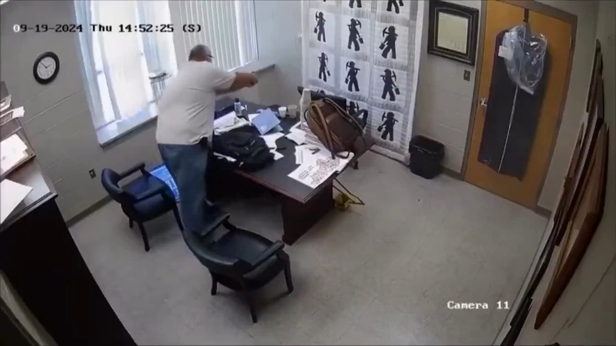 "The newly released surveillance footage shows Letcher County Sheriff Shawn Stines with District Judge Kevin Mullins in his chambers having what appeared to be a heated exchange before the sheriff pulled out his gun and pointed it at the jurist’s head." -New York Post #kentucky #sheriff #judge