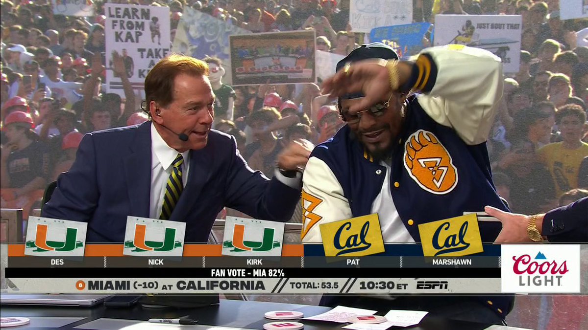 "4th and 1 in the Super Bowl at the one, I'm giving your ass the ball!" Nick Saban had to say it to Marshawn Lynch 🤣🤣🤣