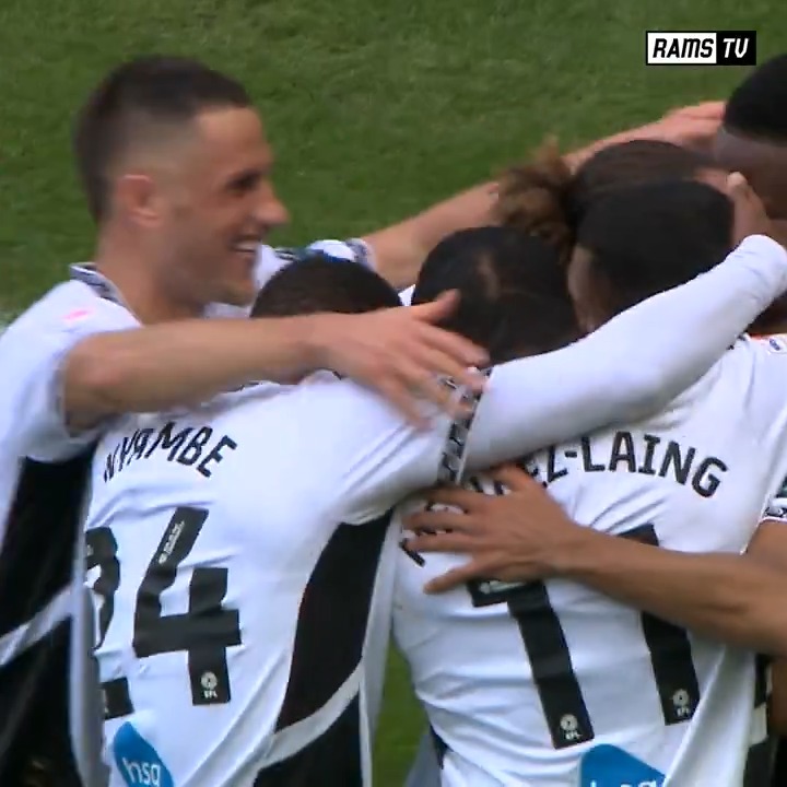 A first Derby County goal for Marcus Harness, straight from kick-off! โก
