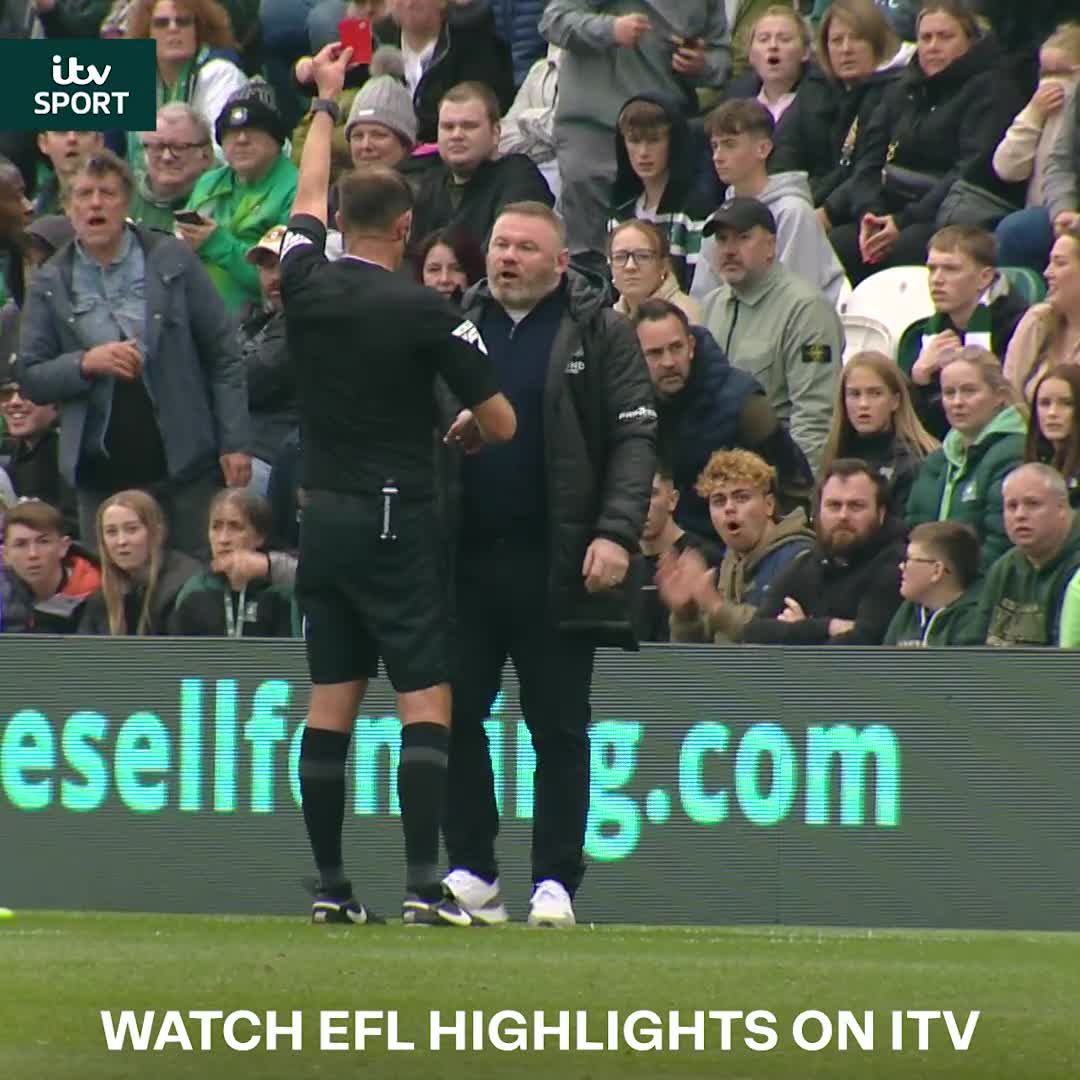 Wayne Rooney got sent off and he wasn’t happy 👀😅