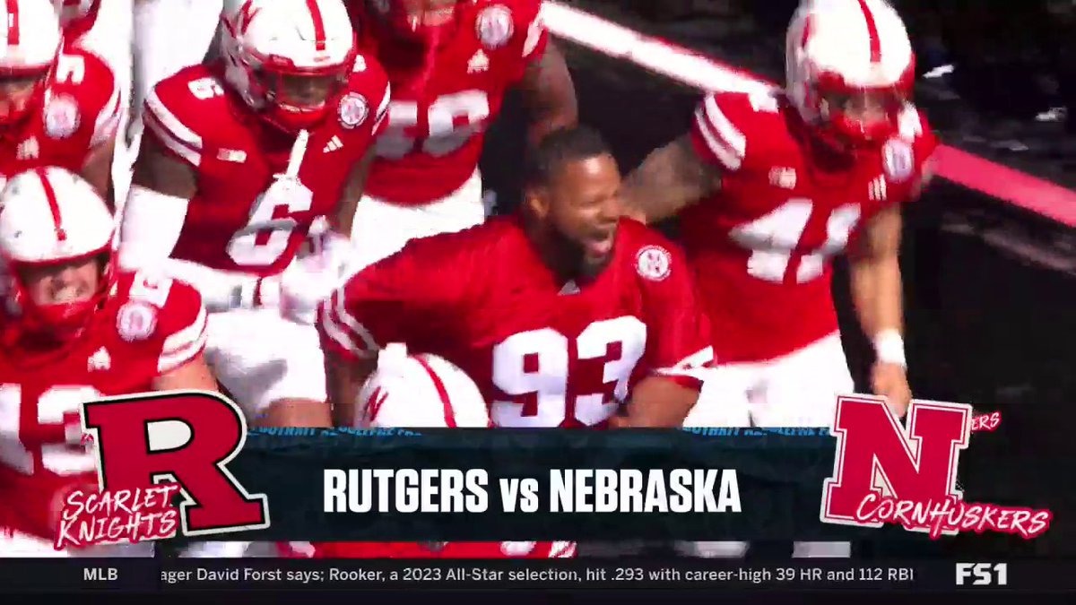 Ndamukong Suh ran with Nebraska Football out of the tunnel ahead of the game 🔴🔥