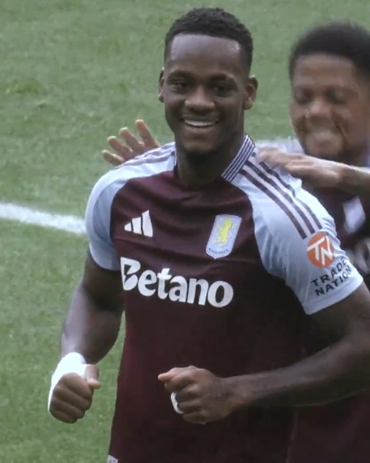 UP. THE. VILLA.