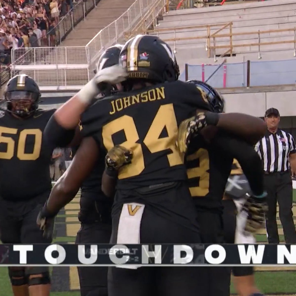 VANDY GOES UP 12 LATE IN THE 4TH VS. NO. 1 ALABAMA CHAOS IN NASHVILLE 😱