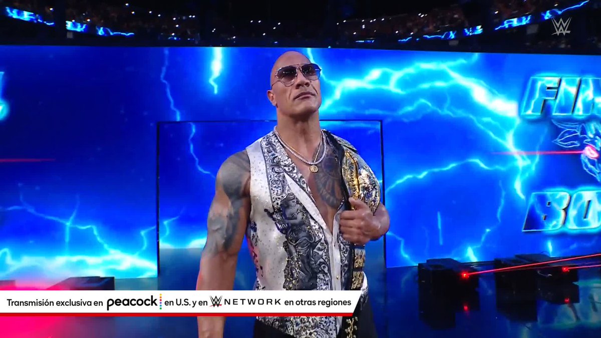 ¡The Rock está aquí! 💪😎🔥 #WWEBadBlood