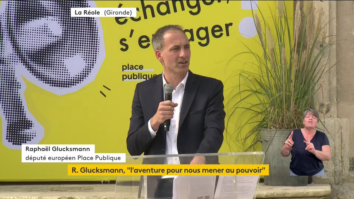 Raphaël Glucksmann rassemble ses troupes à La Réole, en Gironde. Le leader de Place publique espère massifier son parti en vue des prochaines échéances électorales.