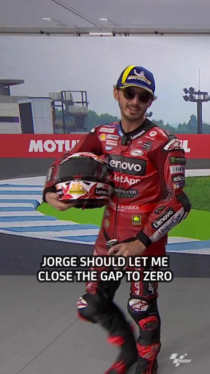 Match point at the last race on equal points? 🤔 Pecco Bagnaia challenges Jorge Martín Almoguera and he signs it down! 👀 #JapaneseGP 🇯🇵