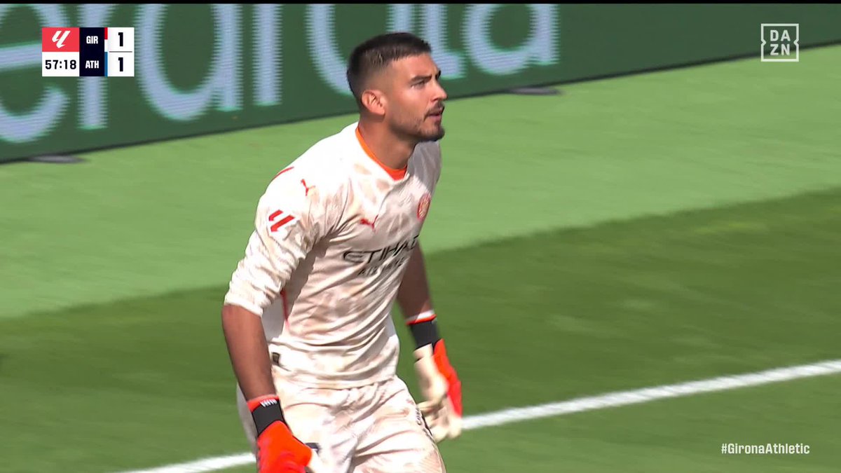 No se dice parapenaltis. Ni milagro. En el Athletic dicen pesadilla. En el Girona, PAULO GAZZANIGA Lo de pararte dos penaltis en dos minutos, TRES en el partido y a TRES lanzadores diferentes es UNA LOCURA 🔥🔥🔥 #LALIGAenDAZN ⚽