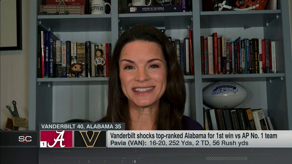 .Heather Dinich would be "shocked" if the CFP Committee has Georgia ranked above Alabama 👀