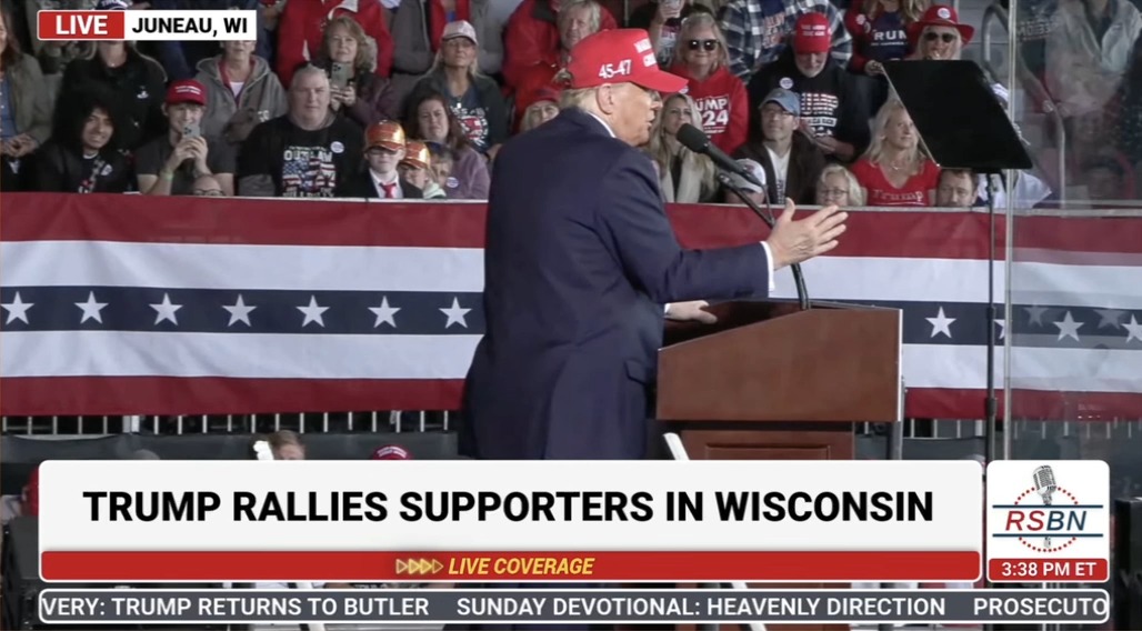 Trump says Americans who don’t support him are “more dangerous” than dictators like Vladimir Putin