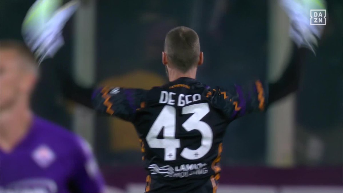 Y SE QUERÍAN PERDER A DON DAVID DE GEA. DOS PENALTIS PARADOS. EN 10 MINUTOS. ESTÁ LOCO. MUY LOCO. #SerieAenDAZN 🇮🇹