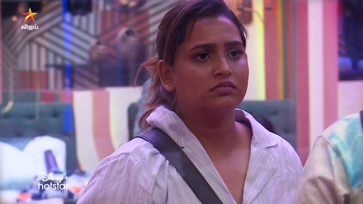 #BiggBossTamil8 Day 1 Promo 2 Jacqueline Vs Boys Na vena en bed ta ungaluku koduthara enna 4 week nominate pannathinga 👀 #BiggBossTamilSeason8 #BiggBossTamil