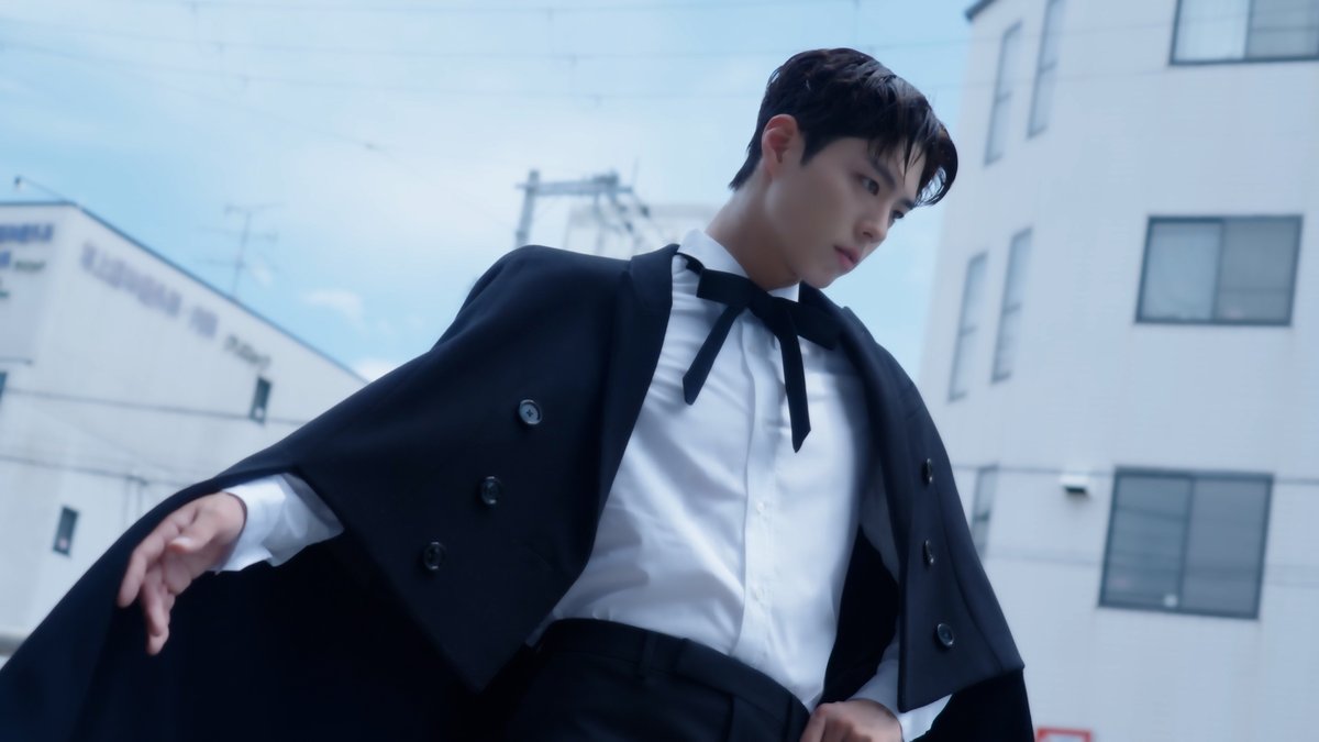 PARK BO GUM CELINE IN OSAKA BEHIND FILM ▪️ ▪️ #박보검 #PARKBOGUM #CELINE #OSAKA #THEBLACKLABEL #더블랙레이블