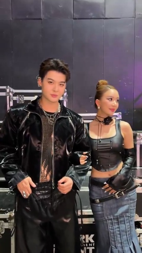Total Look ‘เซ้น ศุภพงษ์’ #Saint_sup และ ‘จูน ธีรตี’ #JuneTeeratee #TpopStageShowpresentedbyPEPSIweek40 / 2024 ทุกวันพฤหัสบดีที่ เวลา 21.45 น. ทางช่องเวิร์คพอยท์ 23 #Workpoint23 #workpoint