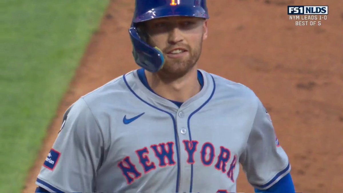 Brandon Nimmo talking shit - "Where's Sanchez at? When's he comin out? Huh? Where's Sanchez at?" Sanchez doesn't even speak English Take note Philadelphia Phillies