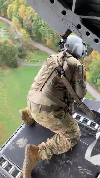 Today, more than 6,000 National Guard Soldiers and Airmen from 18 states continue to help federal, state and local partners support #Helene response efforts across the Southeast. Learn more about the National Guard's response: