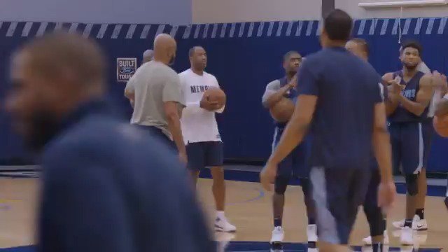 Long video but worth the watch for serious coaches Watch the attention to detail, communication, and energy they are giving at the highest level
