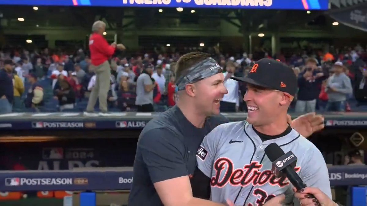 You think Tarik Skubal was hyped about that homer?! 🤣 #ALDS