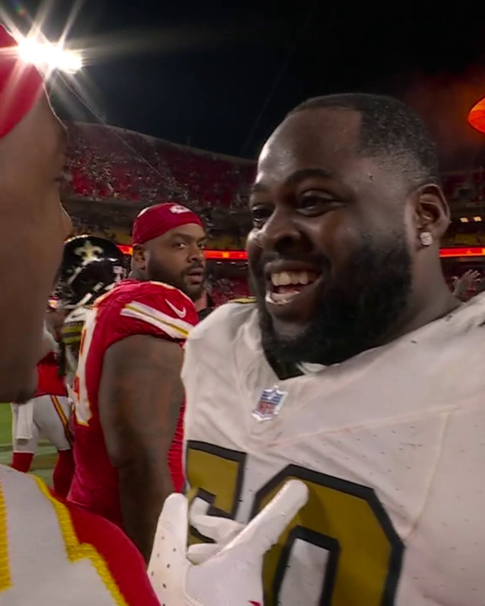 Chiefs players made sure to show Khalen Saunders love after the game 🙌 The Saints defensive tackle had an interception in the end zone off Patrick Mahomes.