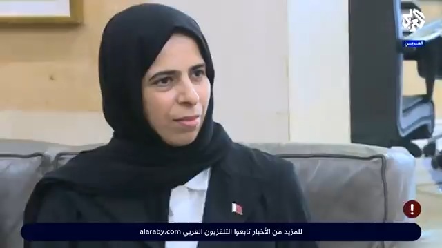 رئيس حكومة تصريف الأعمال اللبنانية نجيب ميقاتي يستقبل وزيرة الدولة للتعاون الدولي بالخارجية القطرية لولوة الخاطر التي افتتحت جسرا جويا للمساعدات القطرية إلى #لبنان #قطر لولوة الخاطر Lolwah Alkhater #عام_الإبادة_عام_القضية #التلفزيون_العربي_الصورة_الأوضح