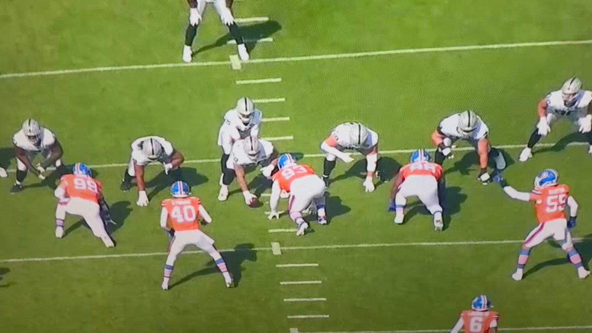 .Denver Broncos fundamentals up front is the foundation to this 3W....Coaching matters. This is getting FUN in mile high country. #BaldysBreakdowns