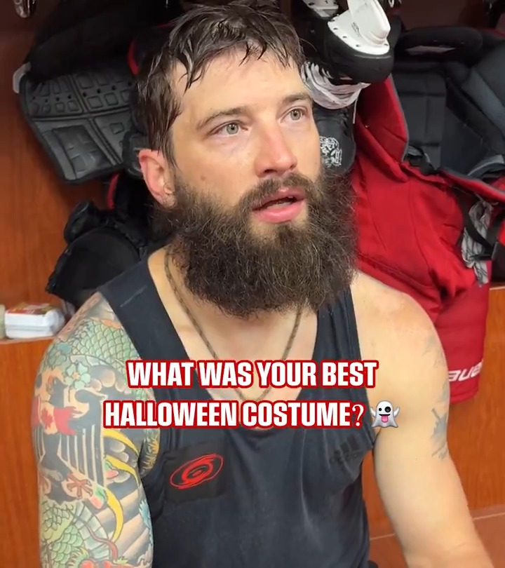 Hockey szn 🤝 spooky szn