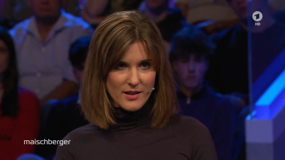 In #Gaza habe sie die „komplette Zerstörung“ gesehen, so die #ARD-Korrespondentin in Tel Aviv Sophie von der Tann (Sophie von der Tann). Es gebe dort keine Lebensgrundlage mehr und von Wiederaufbau sei momentan keine Rede. #maischberger Das Erste