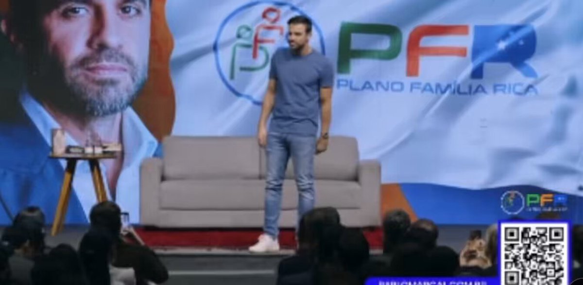 O picareta Pablo Marçal está ameaçando Bolsonaro mandando ele implorar e pedir desculpas pra ele. Pablo Marçal passou de todos os limites. Esse lunatico nunca foi de direita e nunca será