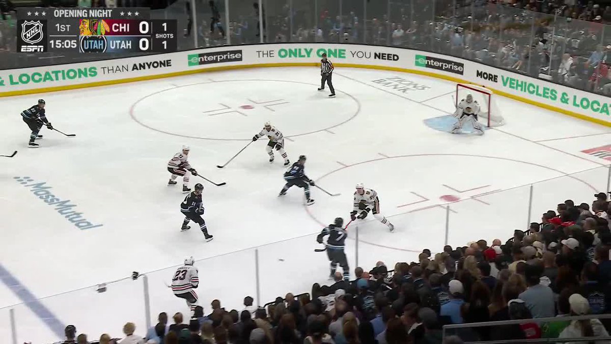 The first goal in Utah Hockey History This barn is ELECTRIC Spittin' Chiclets