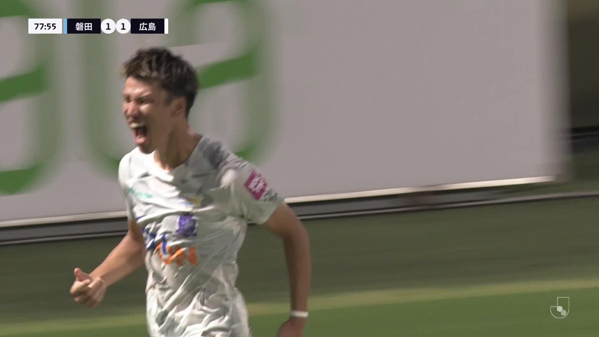 【ジュビロ磐田×サンフレッチェ広島の2点目／加藤陸次樹のゴールの場面】 結局、横内ジュビロ磐田がやってる守備も正にこの守備のやり方… ✅典型的な和式カテナチオ守備 （というか和式界隈のゾーン守備と呼ばれるのは大体コレ） ≠ゾーンディフェンス （解説0／⬇️)