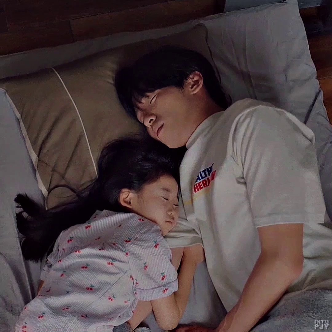 meguro ren and izutani rana in umi no hajimari (2024)