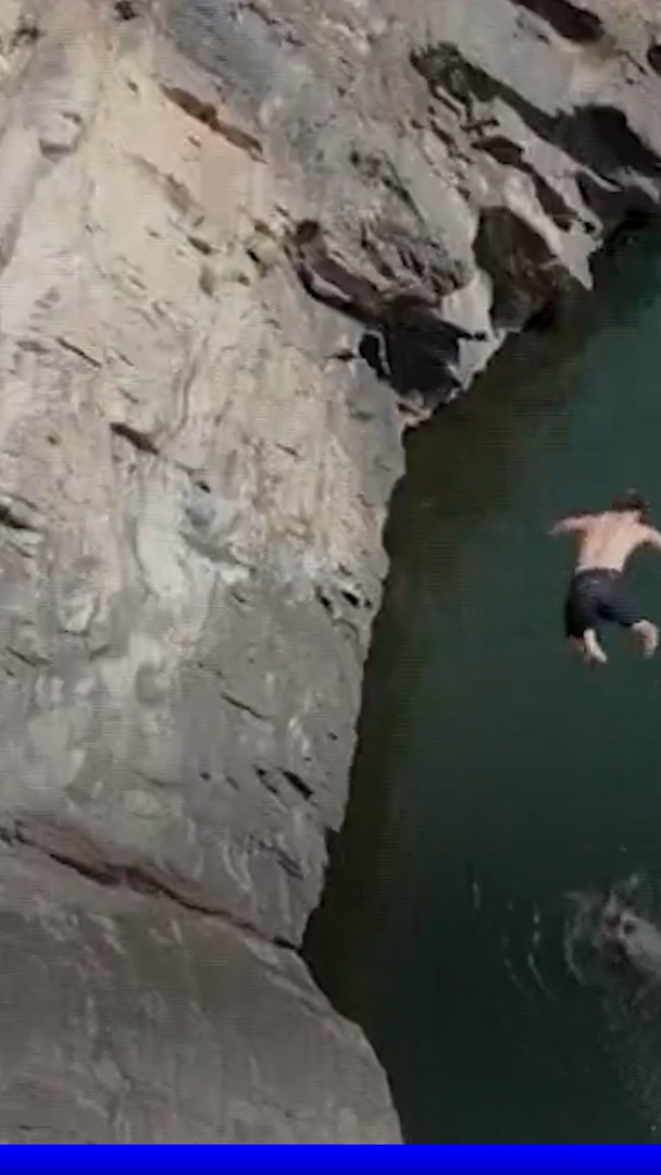 😱 Un Français bat le record du monde du "saut de la mort"