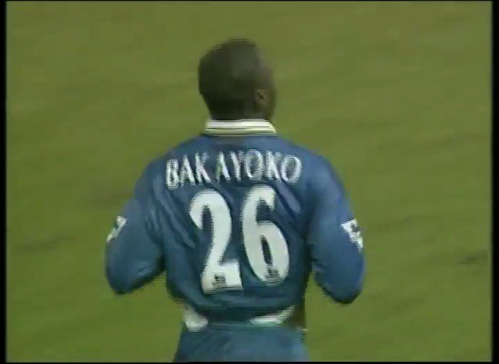 Itโs the anniversary of Ibrahima Bakayoko signing for Everton, So here he is scoring an absolute shitfizzer of a set piece shitpinger at Ashton Gate in the FA Cup. Maybe those legendary Champ Man stats were accurate after allโฆ
