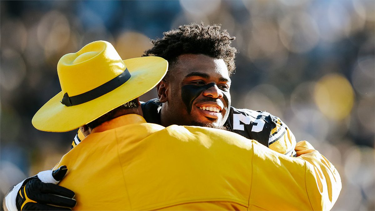 The man in the middle. From Indianapolis, Indiana… No. 34, Roy Jay Higgins. Jay Higgins x #Hawkeyes