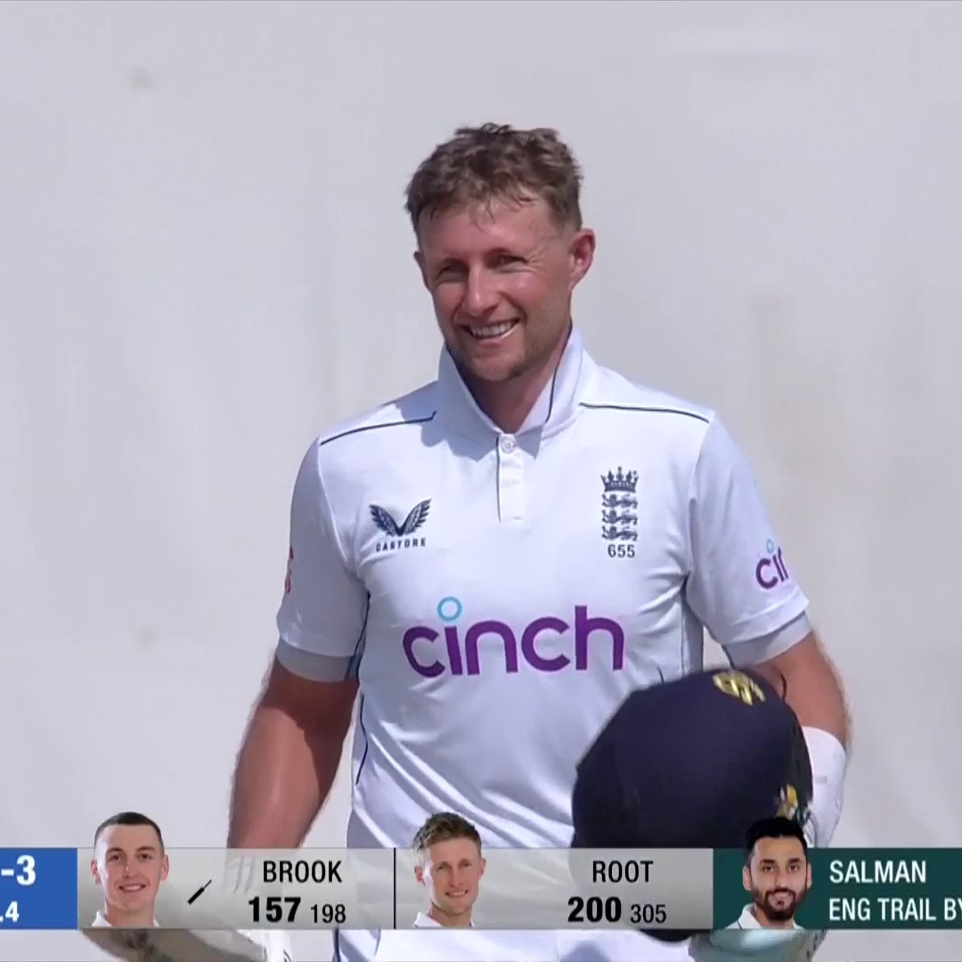 Masterful Root reaches 2️⃣0️⃣0️⃣ in Multan 🙌 It's the Yorkshireman's SIXTH Test match double century! 🤯
