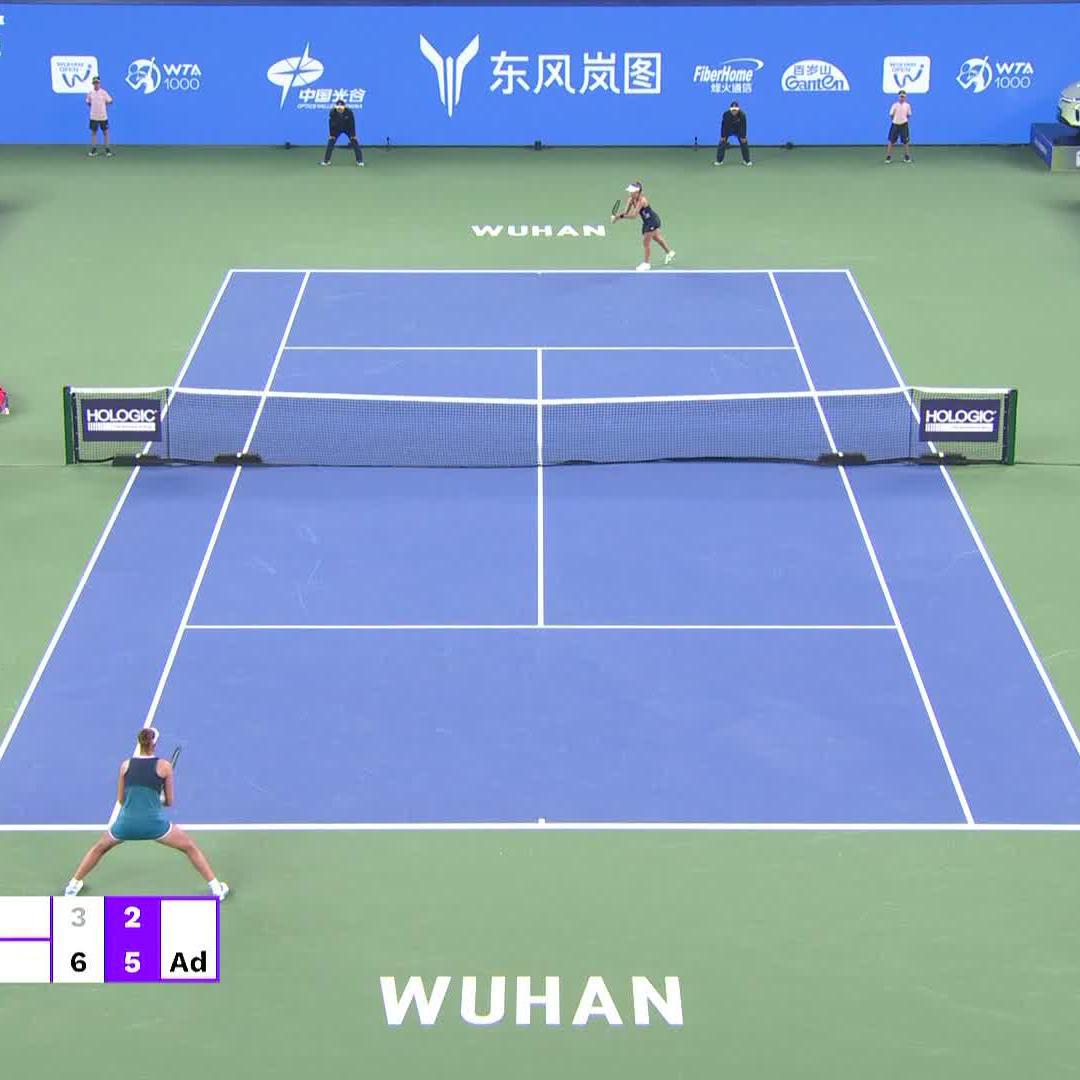 JAZDA! 👏👏👏 The moment Magdalena Frech clinched her first WTA quarterfinal appearance #WuhanOpen