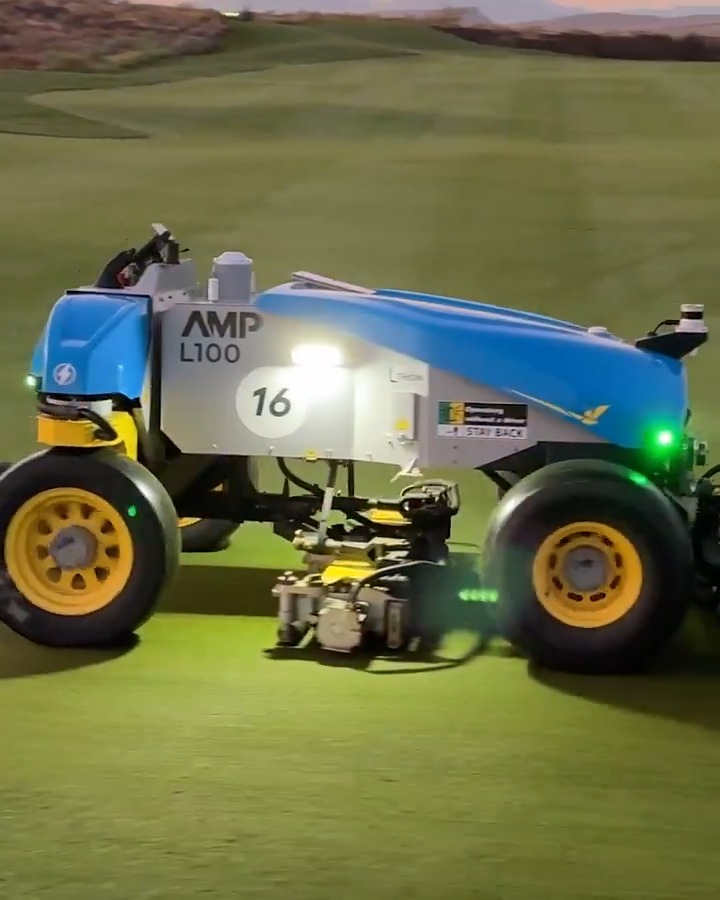 Robot agronomy?! The future is now ๐ค Four self-driven mowers are deployed from 2 a.m. to 6 a.m. to mow 51 acres of land @BDChampionship.