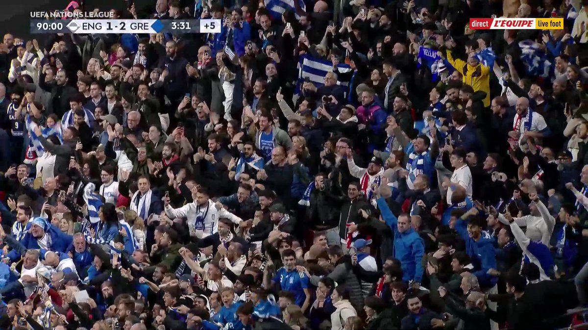 𝗟𝗔 𝗚𝗥𝗘̀𝗖𝗘 🇬🇷 𝗖𝗥𝗘́𝗘 𝗟𝗔 𝗦𝗘𝗡𝗦𝗔𝗧𝗜𝗢𝗡 𝗔̀ 𝗪𝗘𝗠𝗕𝗟𝗘𝗬 ! 🤯 Doublé de Pavlidis et victoire face à l’Angleterre 🏴󠁧󠁢󠁥󠁮󠁧󠁿. ⚽️⚽️