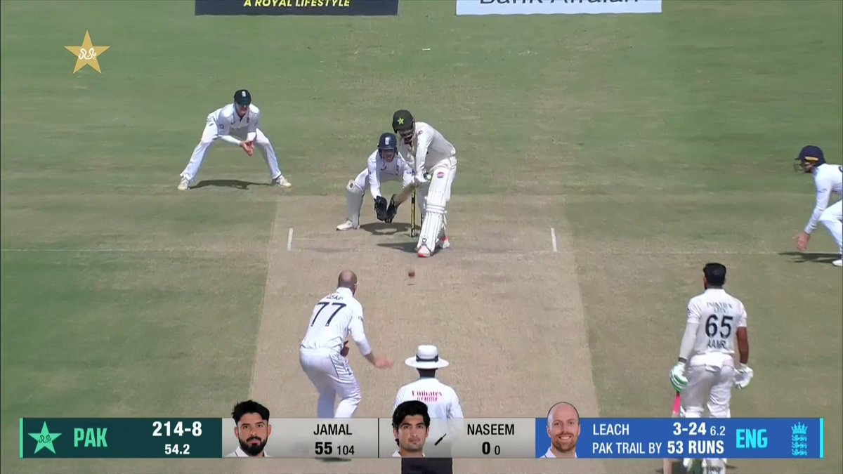 "It's all over!" England win the first Test against Pakistan by an innings and 47 runs 🏴󠁧󠁢󠁥󠁮󠁧󠁿👏