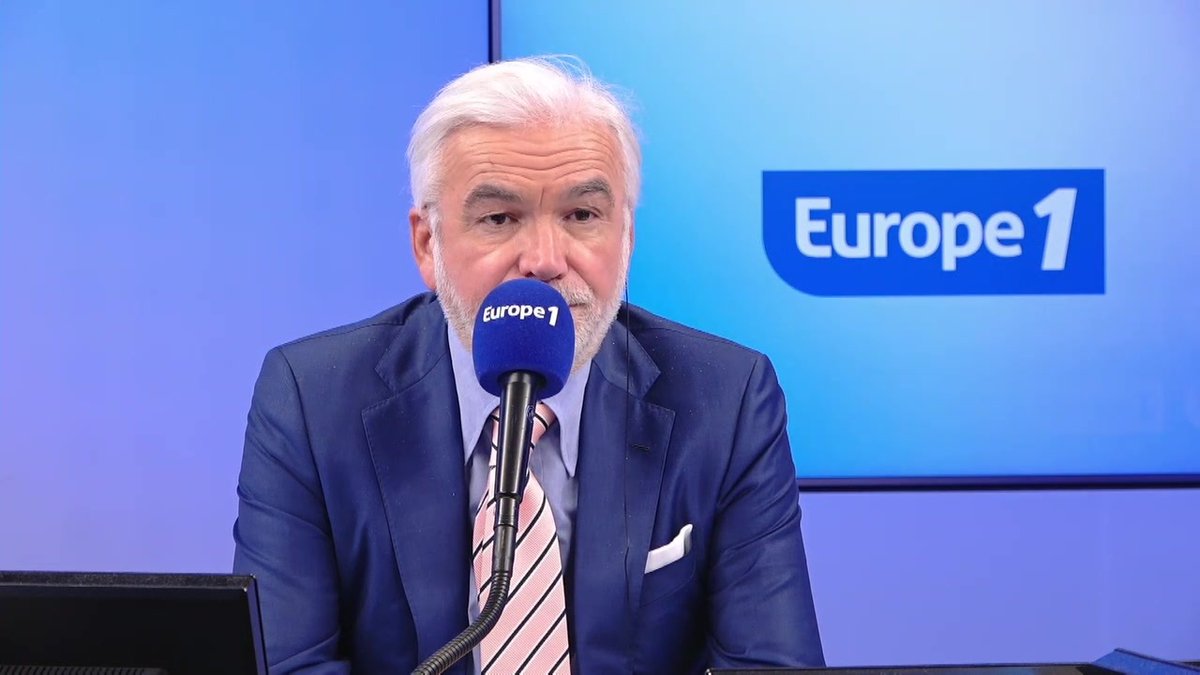 « Gabriel Attal en tant qu’ancien Premier ministre il va avoir une voiture avec chauffeur à vie. Il ne peut pas renoncer à cet avantage ? Combien ça nous coûte ? Il ne peut pas se payer une voiture ? », se demande Marie-Agnès, auditrice #PascalPraudEtVous #Europe1