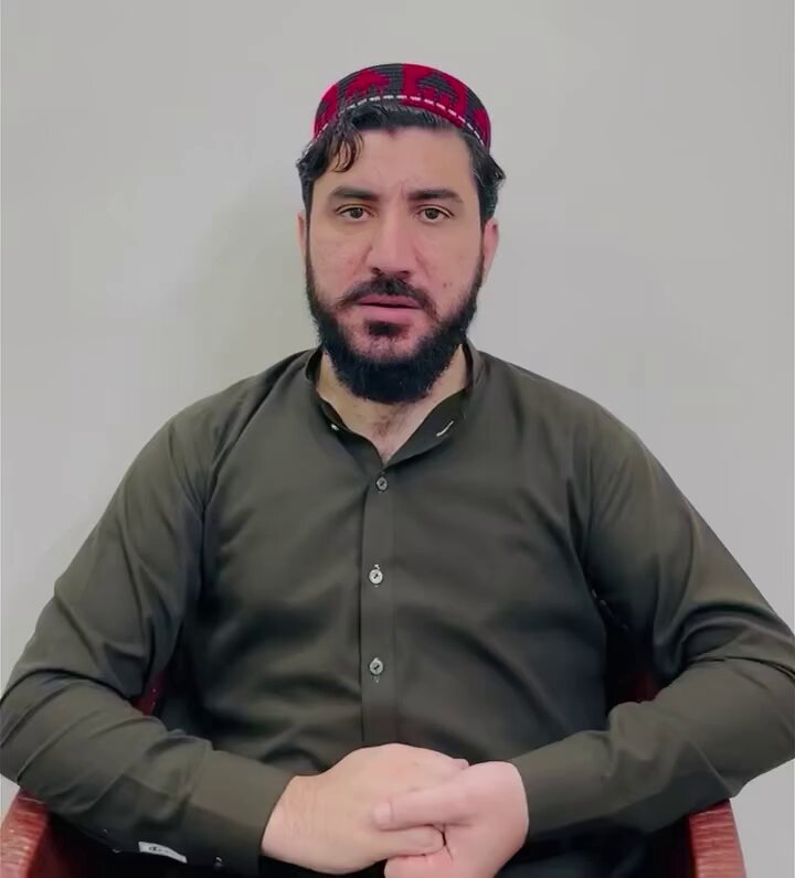 جرگے کے انتظامات کے بارے میں، مشر منظور پشتین نے اپنے تازہ پیغام میں کہا کہ انتظامات تیزی سے جاری ہیں۔ تاہم، کچھ تاخیر اس وجہ سے ہوئی کہ حکومت نے راستے بند کر دیے تھے اور خیموں، اسکرین اور دیگر ضروری سامان کو جرگے کے مقام تک پہنچنے نہیں دیا گیا۔ انہوں نے کہا کہ جرگہ تین دن جاری رہے گا اور آخری دن پختون قوم کی حتمی فیصلہ کا اعلان کیا جائے گا۔ #PashtunNationalCourt11October #جرګه_دپښتنو_دود #Welcome2PashtunNationalJirga