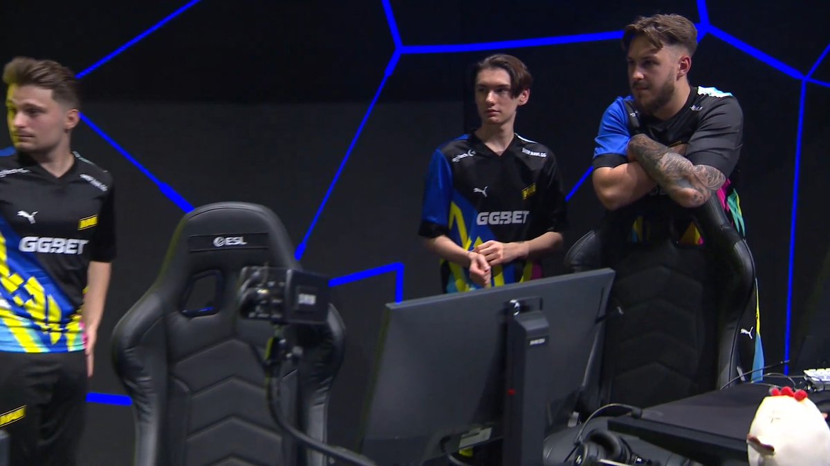 🇺🇦 NAVI decided not to shake hands with their opponents after the match ❌