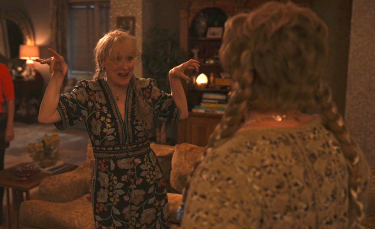 Meryl Streep and Melissa McCarthy had a WILD knock-down, drag-out fight on this week's Only Murders in the Building
