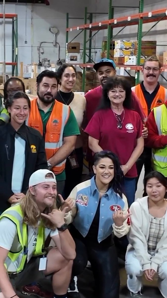 .Bayley visited the Greenville community ahead of #SmackDown to support Hurricane Helene relief efforts at the Harvest Hope Food Bank!