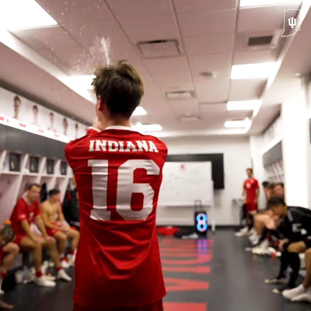 Charlie's on fire. 🔥 Charlie Heuer | #IUMS