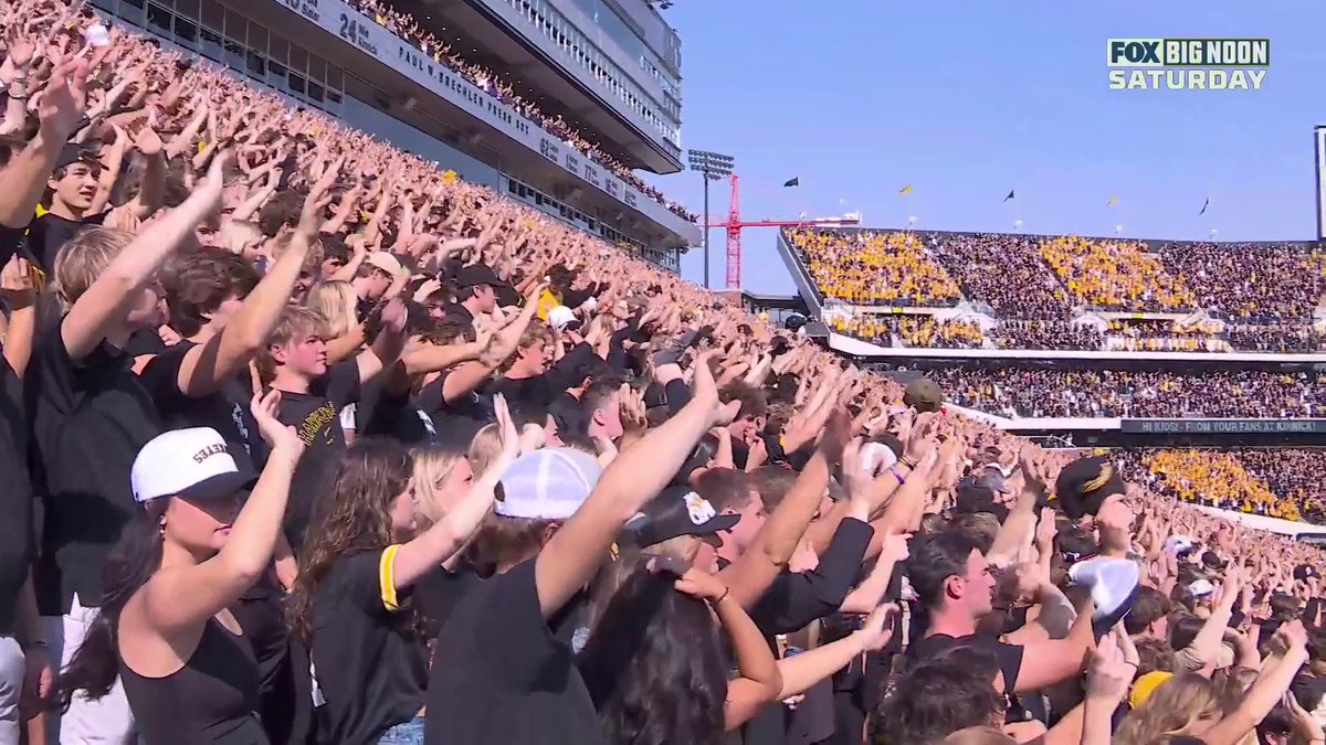 The greatest tradition in college football never gets old 💛 Hawkeye Football